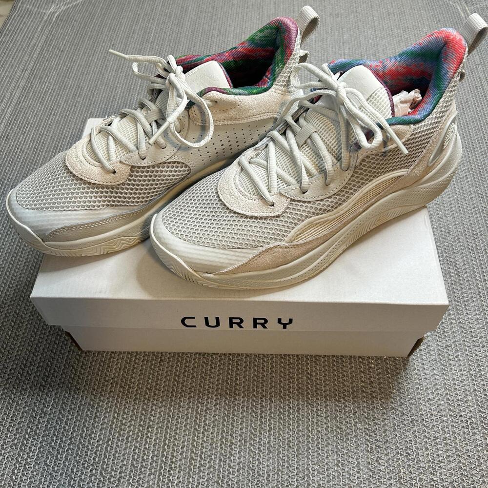 Under Armour GS Curry 3Z 24 SDE White Silver Basketball Shoes 7Y‎
